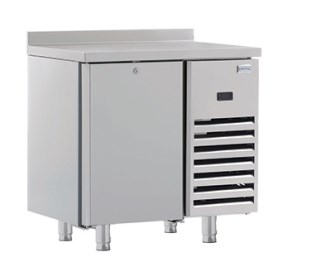 Стол холодильный с одной дверью стандартной серии CRYSTAL STD 160 D-E Столы производственные